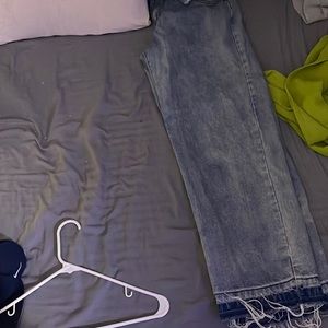 jeans with dark blue ends